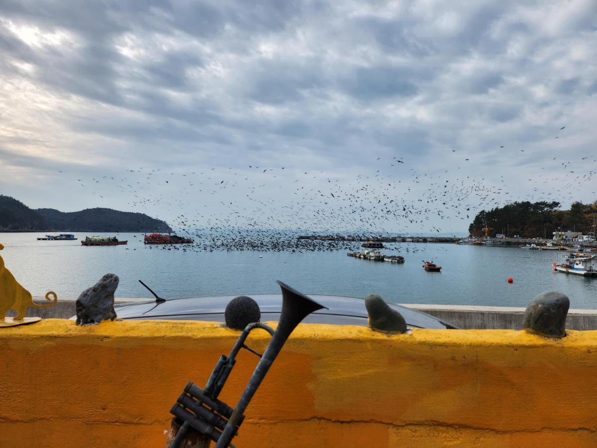 Uwha Minbak Villa Yeosu Exterior foto